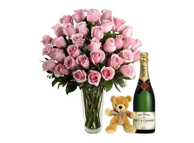 Happiness in Pink with Moet and Teddy