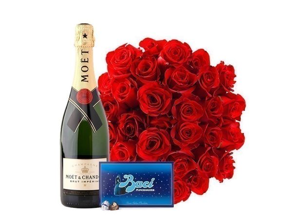 Passion - 36 Red Roses with Moet & Baci